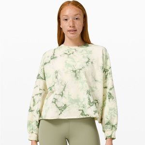 Lululemon LA Oversized Boxy Crew Cropped Sweatshirt in Green Tie Dye